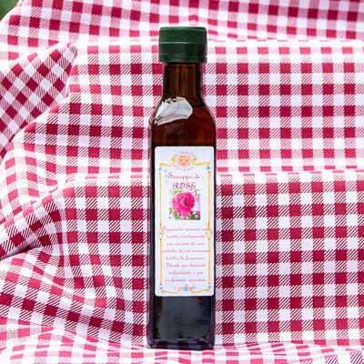 Sciroppo di rose - La Cascina d'Orléans - Agriturismo in Valle d'Aosta